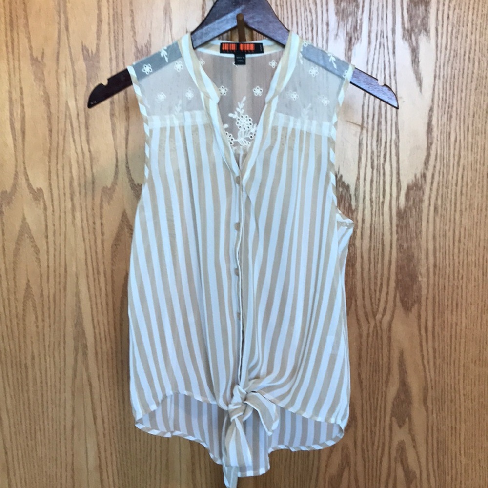 Blouse top